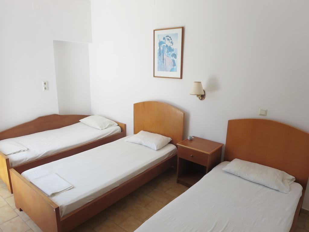 Utopia Kavos Luaran gambar
