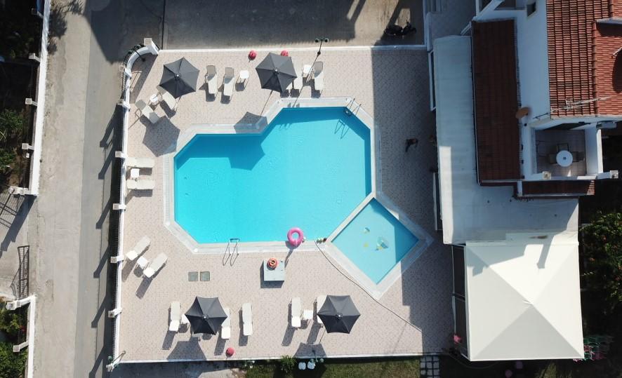 Utopia Kavos Luaran gambar