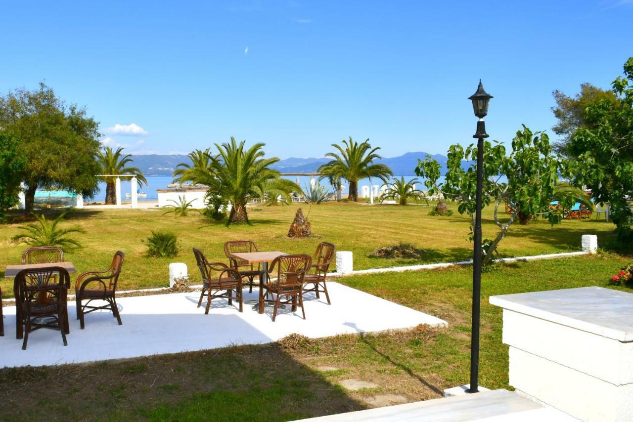 Utopia Kavos Luaran gambar