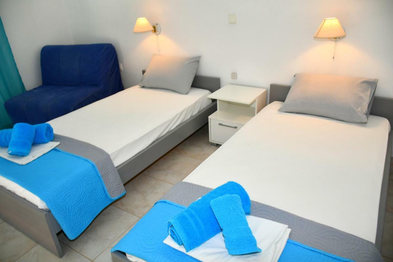 Utopia Kavos Luaran gambar